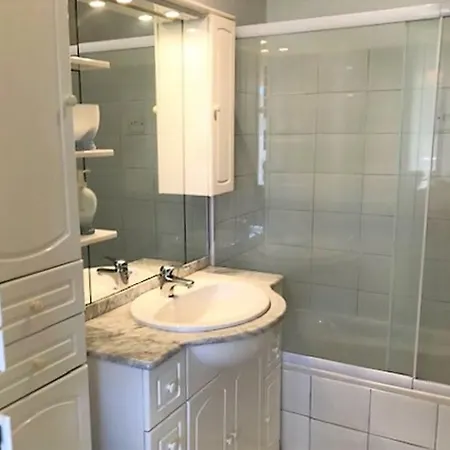 Apartment Modern In With Large Pool Juan-les-Pins