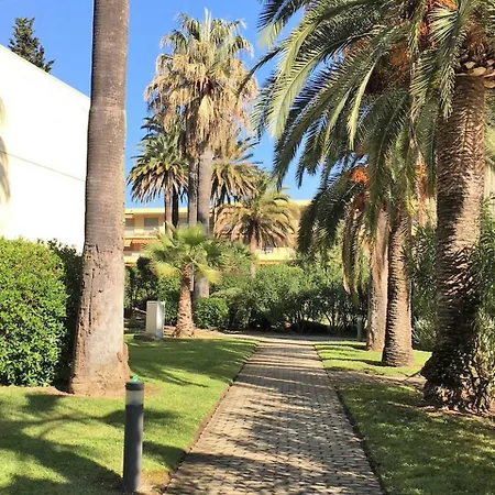 Modern In With Large Pool * Juan-les-Pins